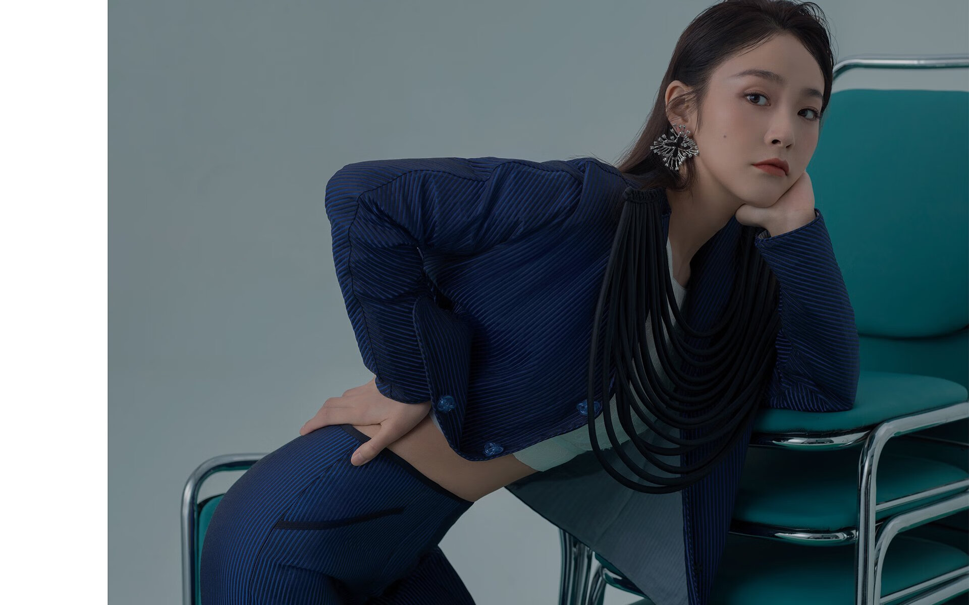 巴雷特：作为全黑队的战略支柱，他的脚法和组织能力让对方防不胜防